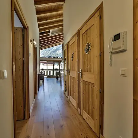 Grand Paradis C21 - Modern With Great Location *